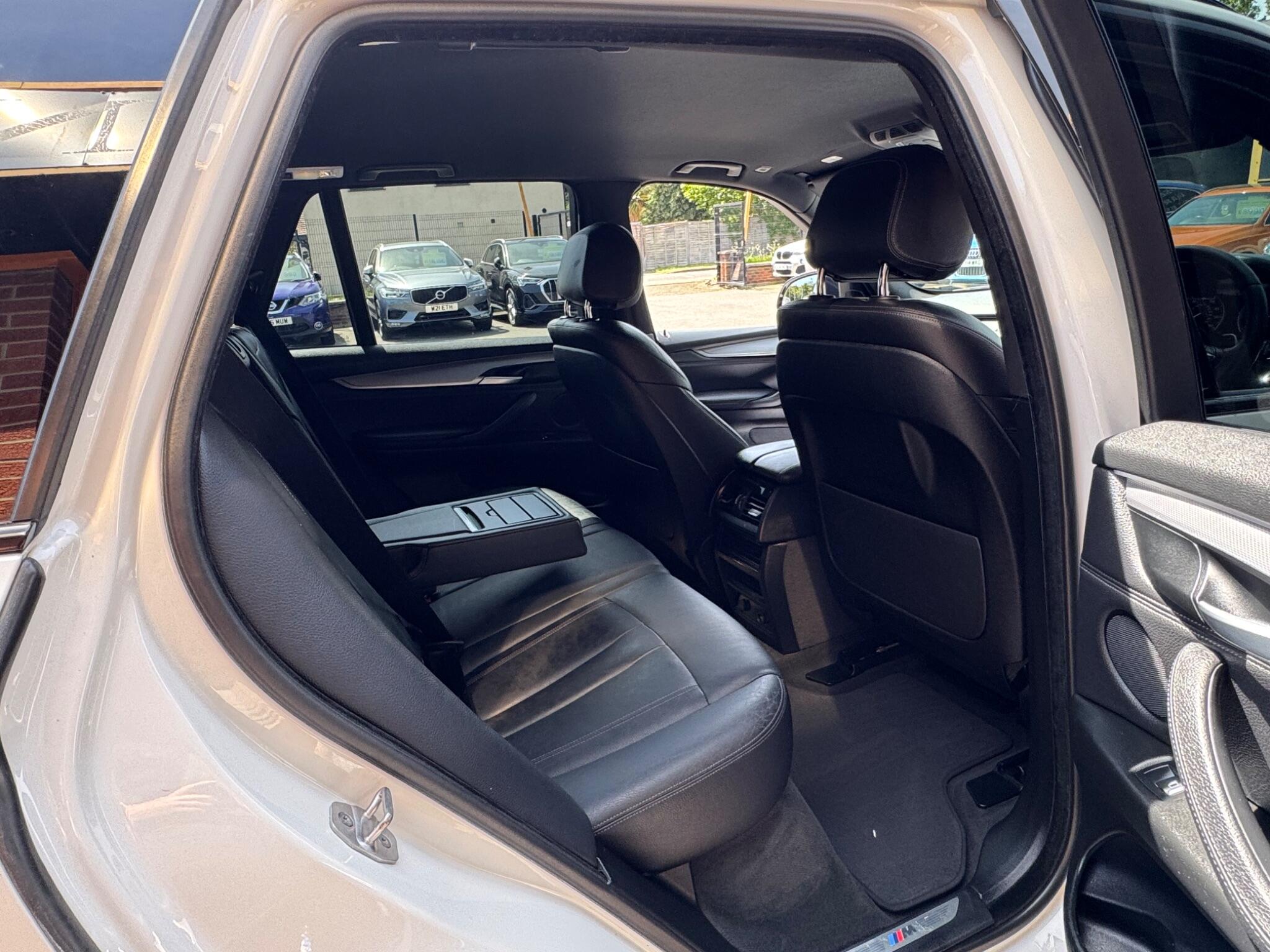 BMW X5 X5 view 11