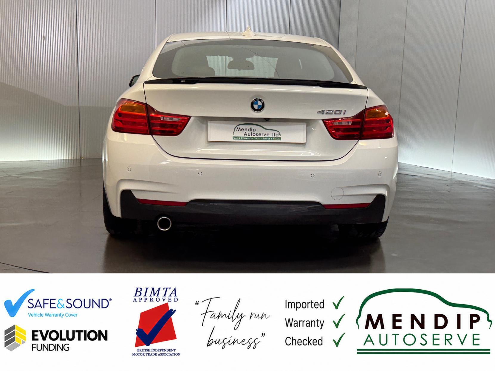 BMW 4 Series view 17