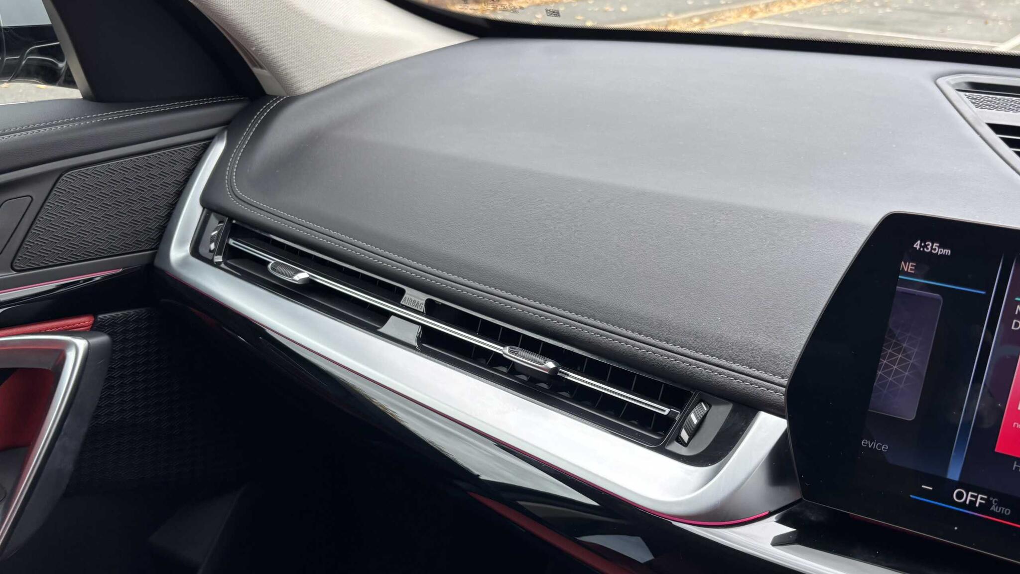 BMW X1 view 14