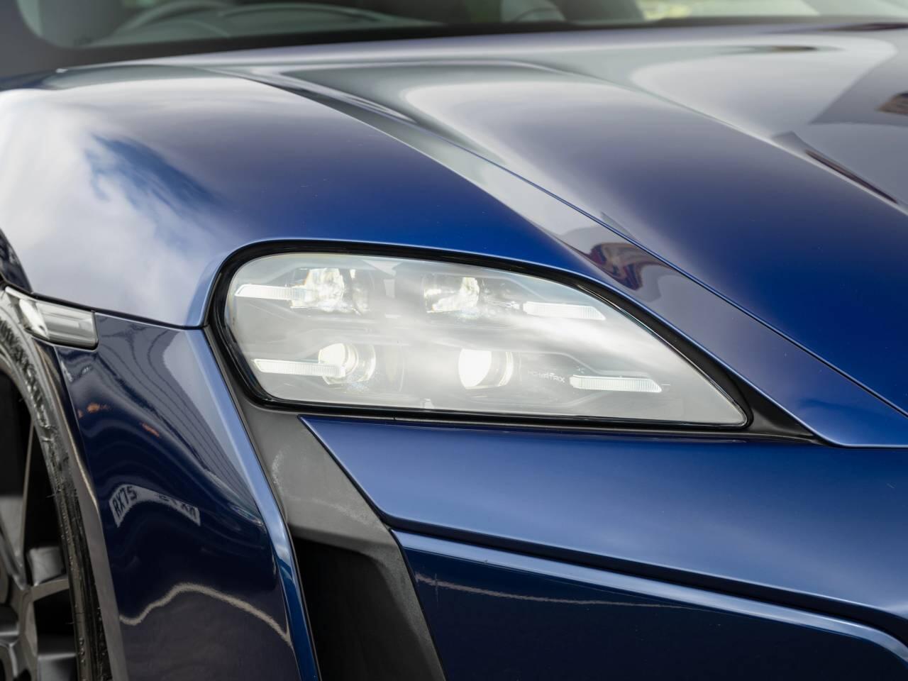 Porsche Taycan view 16