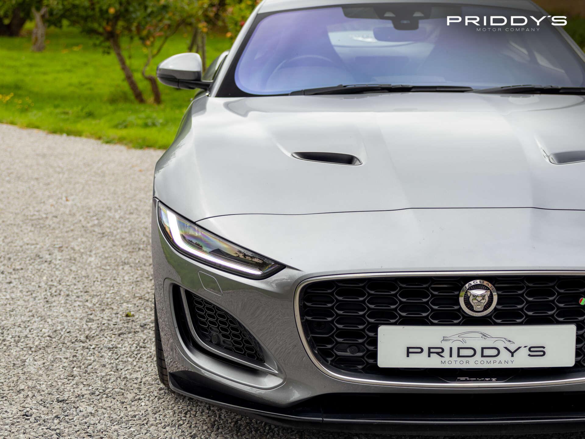 Jaguar F-Type view 7