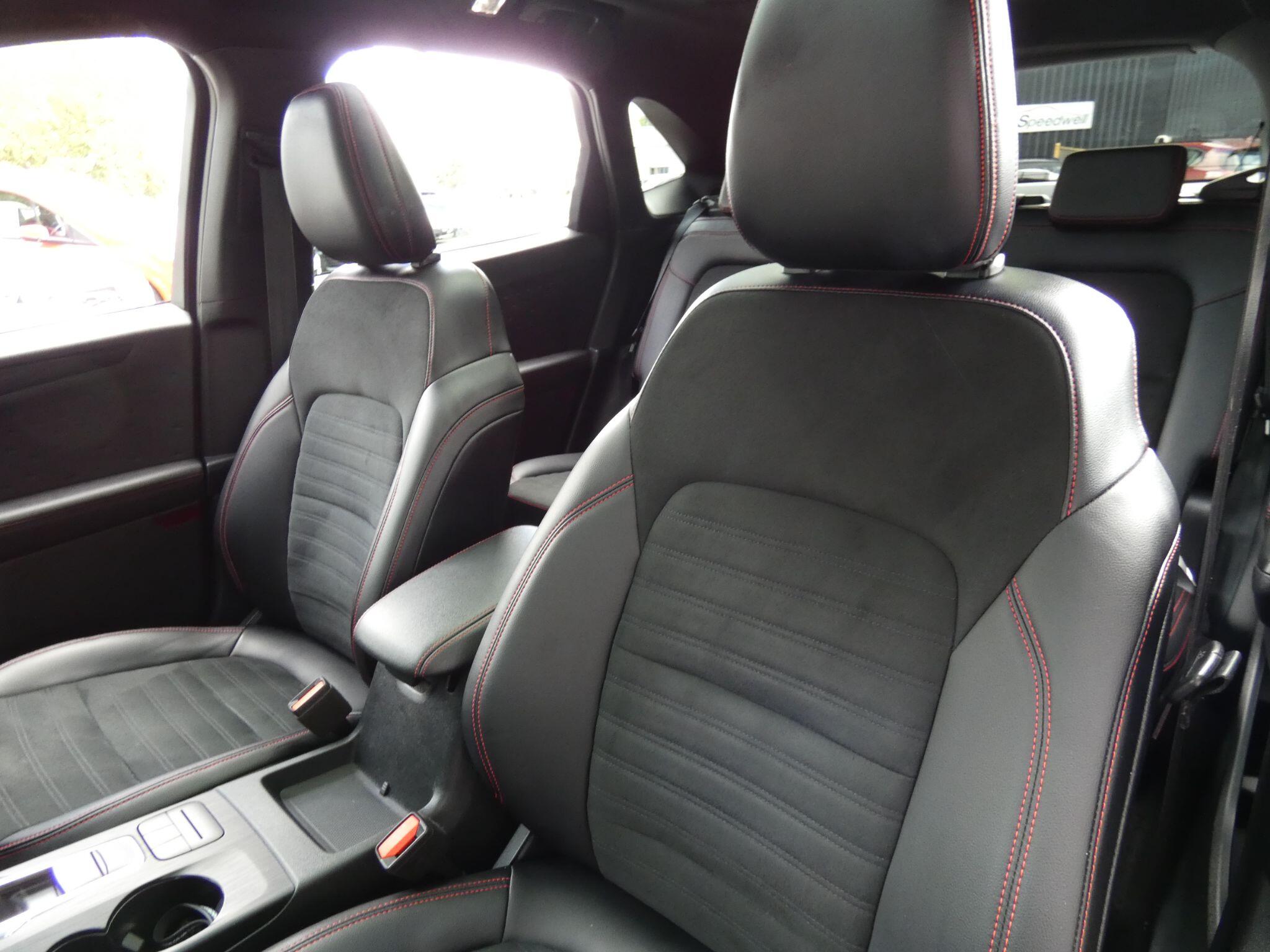 Ford Kuga view 27