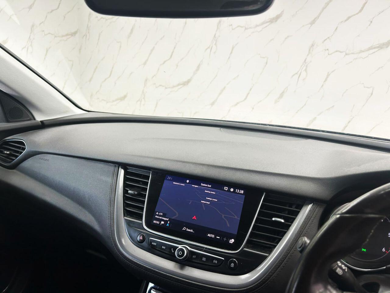 Vauxhall Grandland X view 16