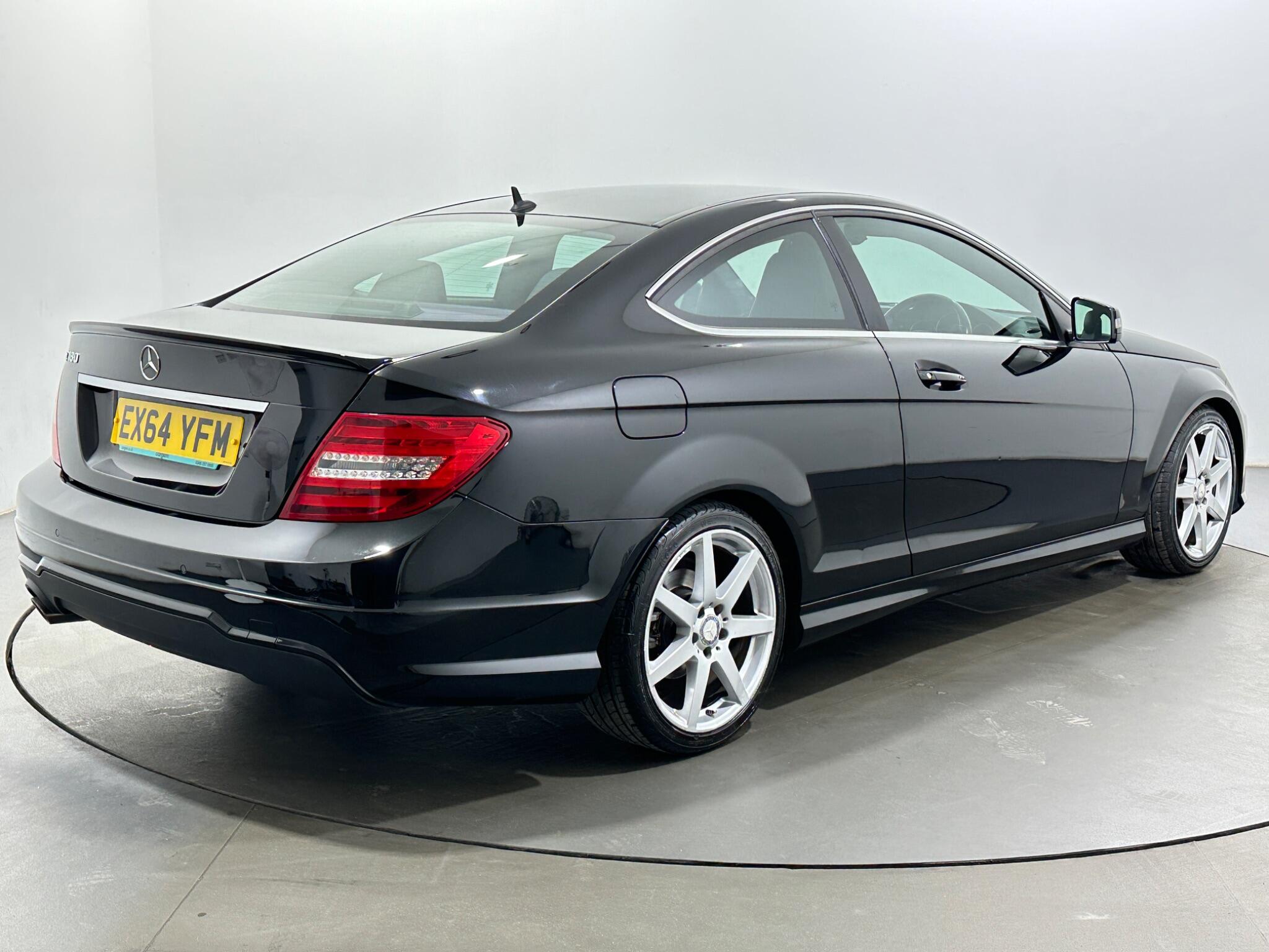 Mercedes-Benz C-Class view 8