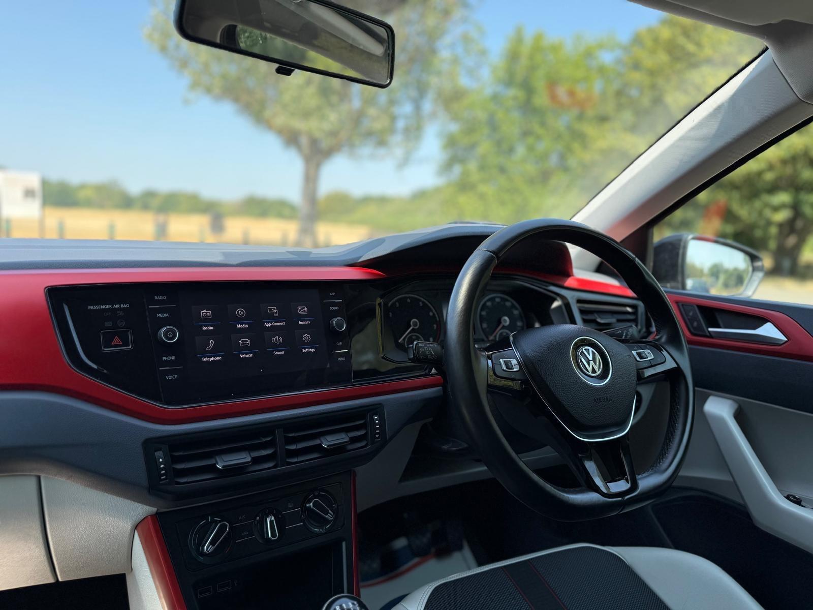 Volkswagen Polo view 27