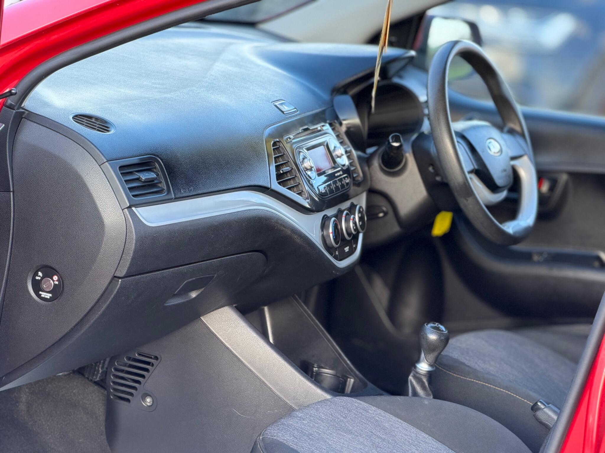 2013 Kia Picanto 1.0 1 Air Euro 5 5dr image 18