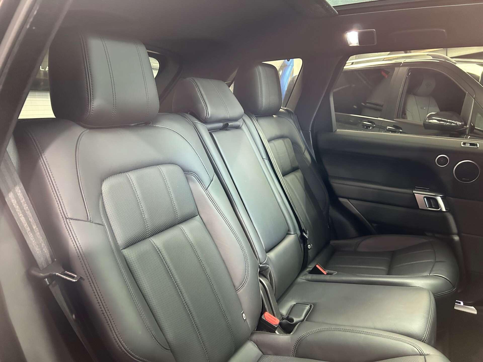 Land Rover Range Rover Sport view 26