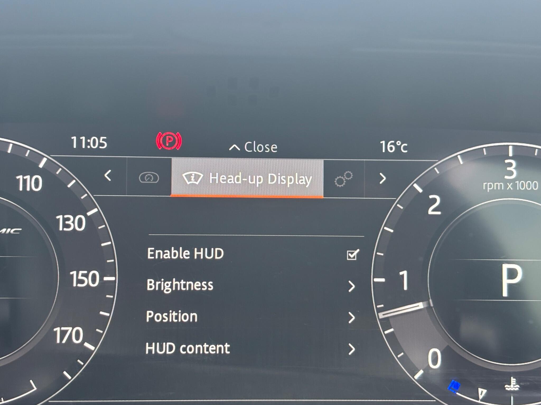 Land Rover Range Rover Velar view 32