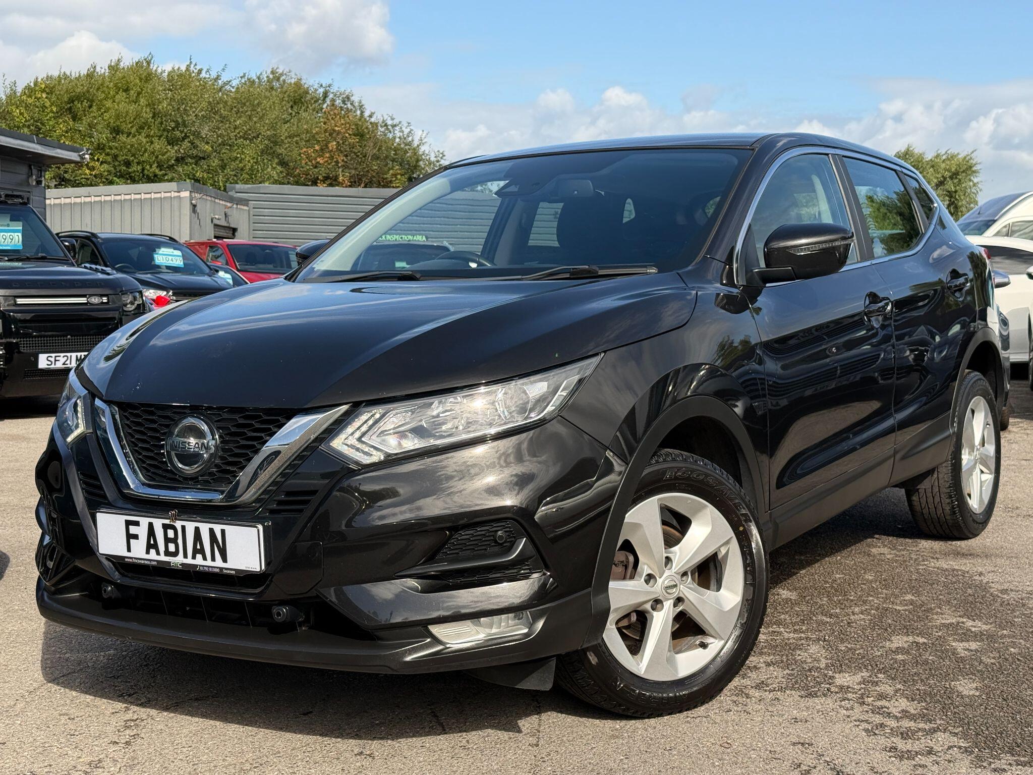 Nissan Qashqai view 2