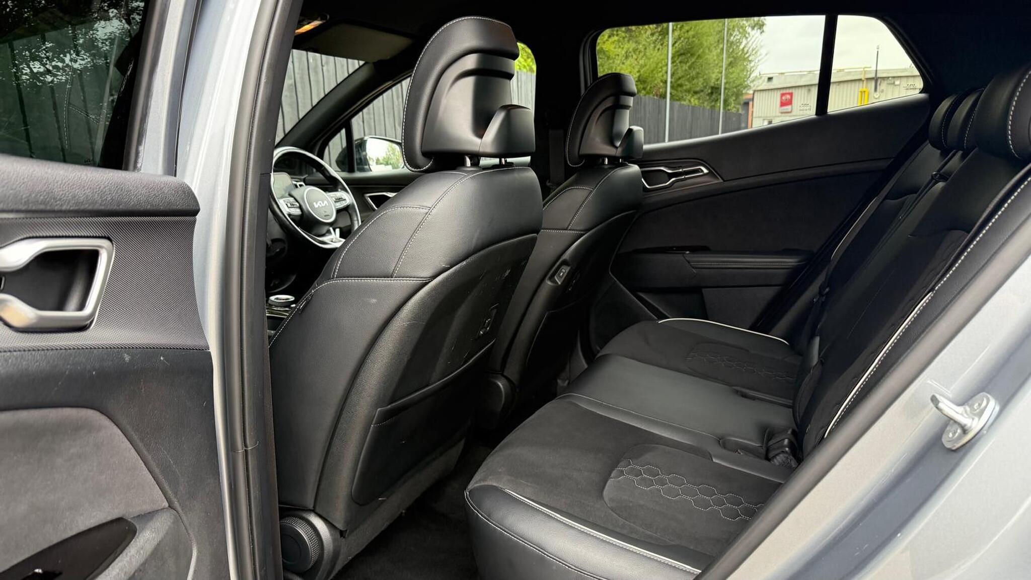 Kia Sportage view 28