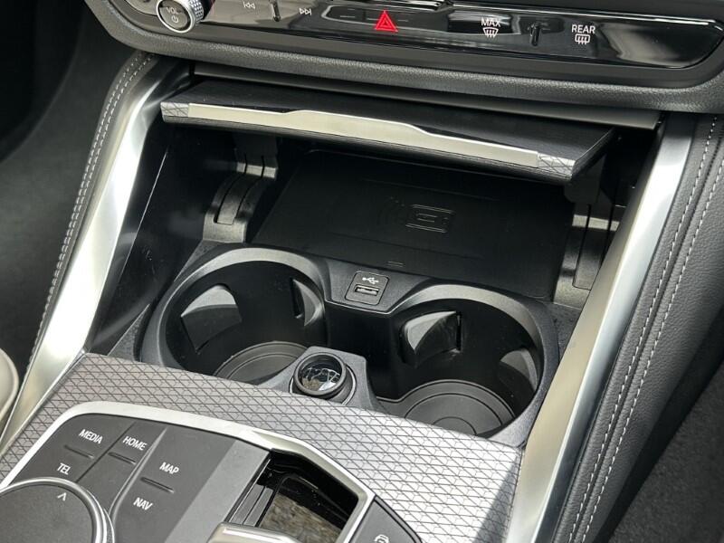 BMW i4 view 67