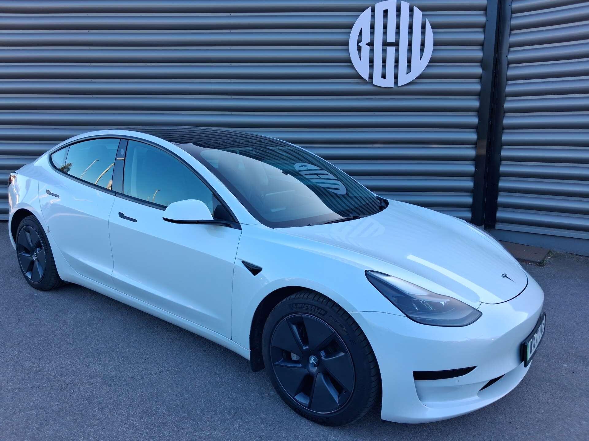 2021 Tesla Model 3 in White for sale