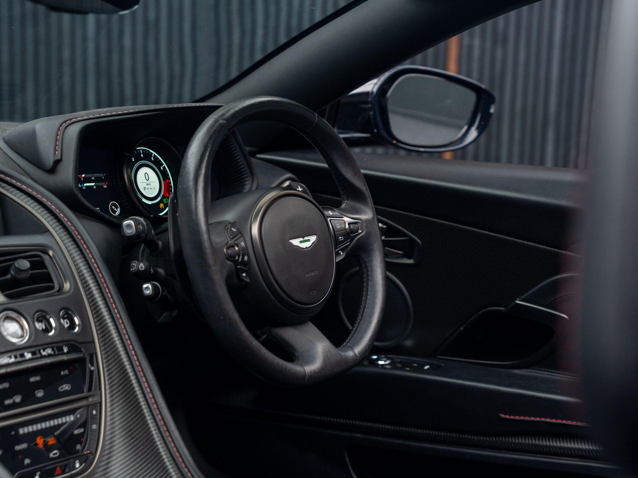 Aston Martin DB11 view 34