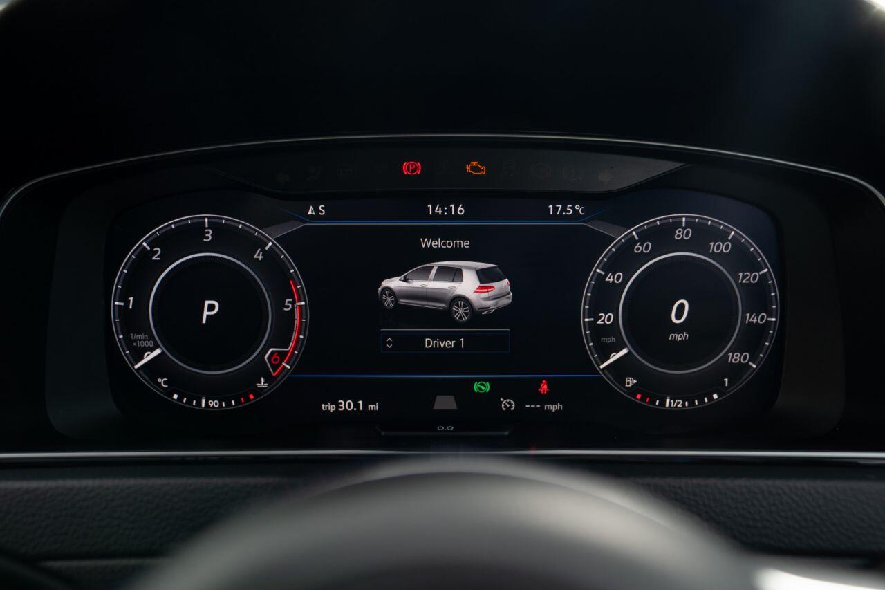Volkswagen Golf view 56