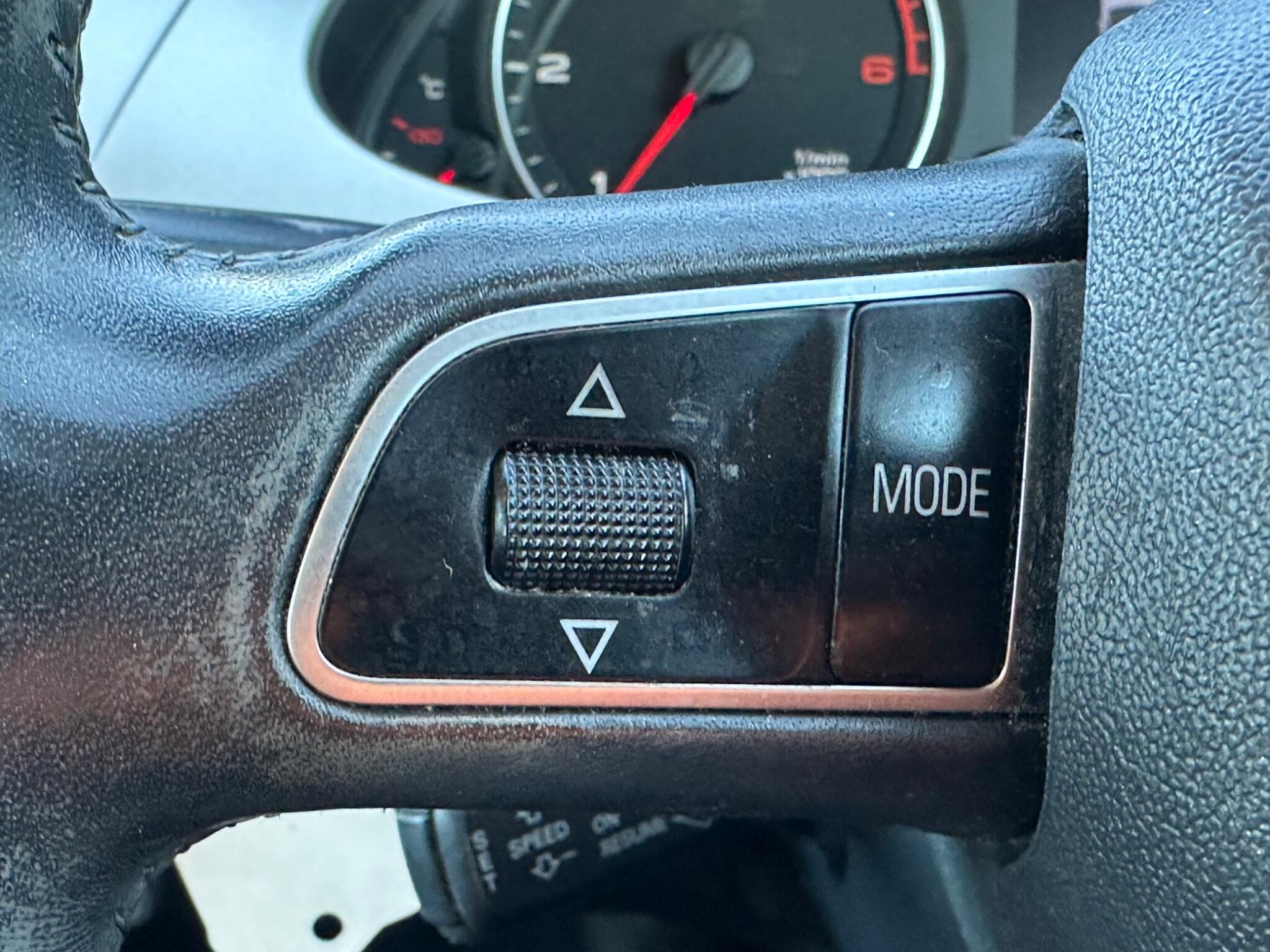 Audi A4 Avant view 22