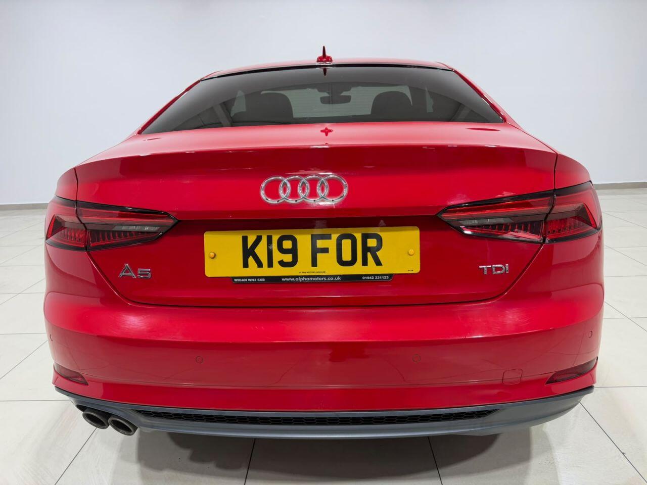 Audi A5 view 9