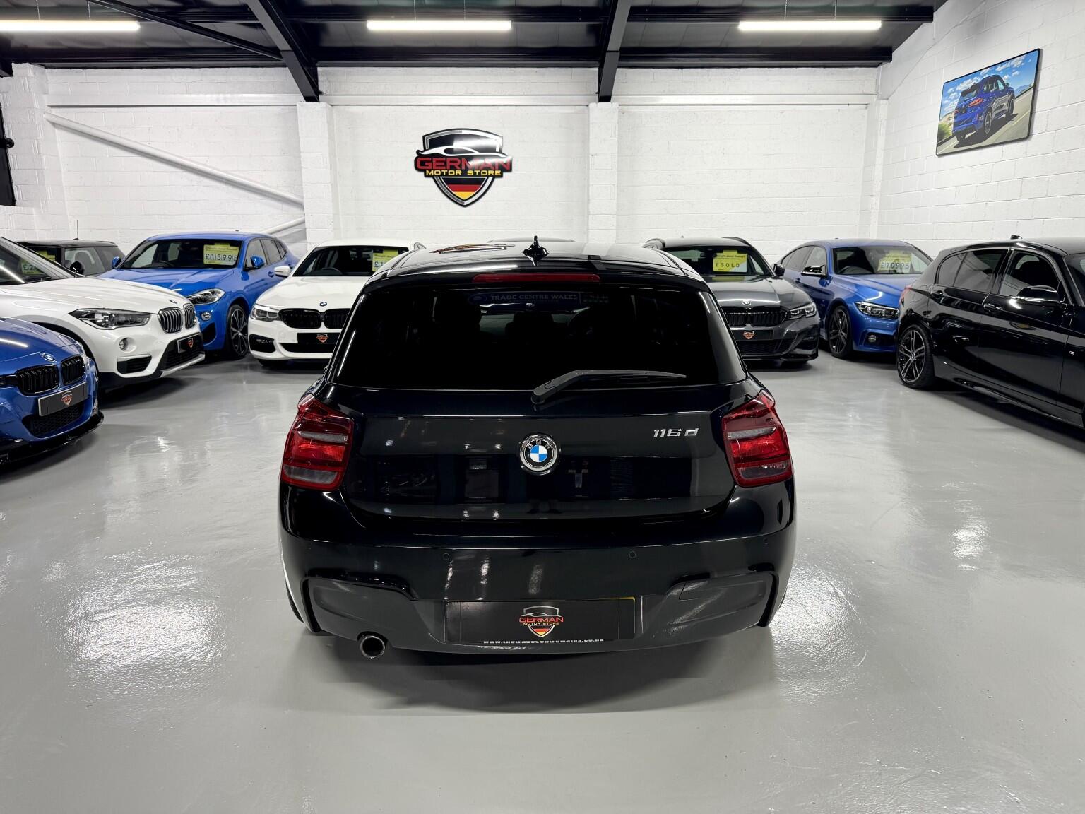 BMW 1 Series view 21