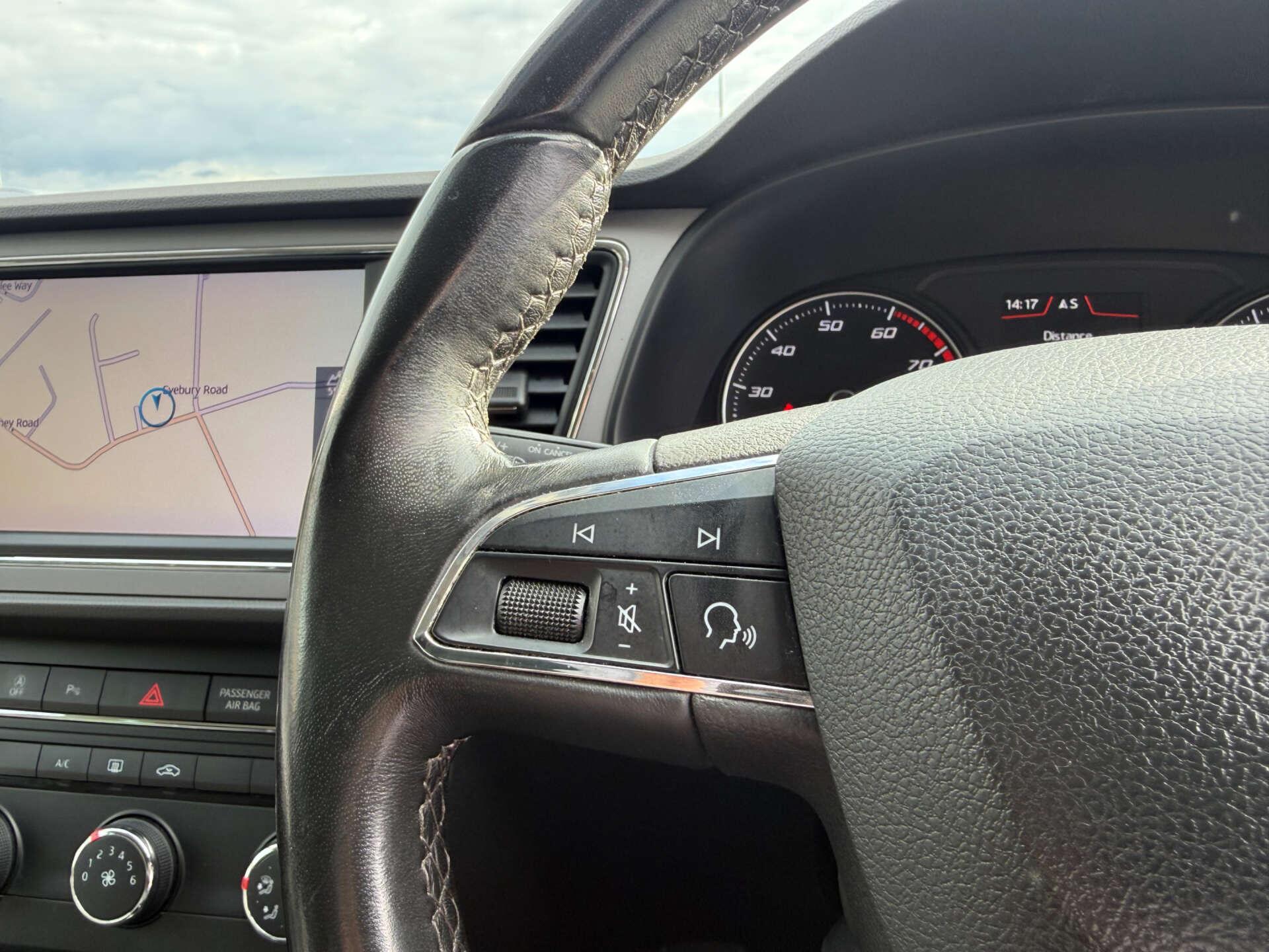 Seat Leon view 50