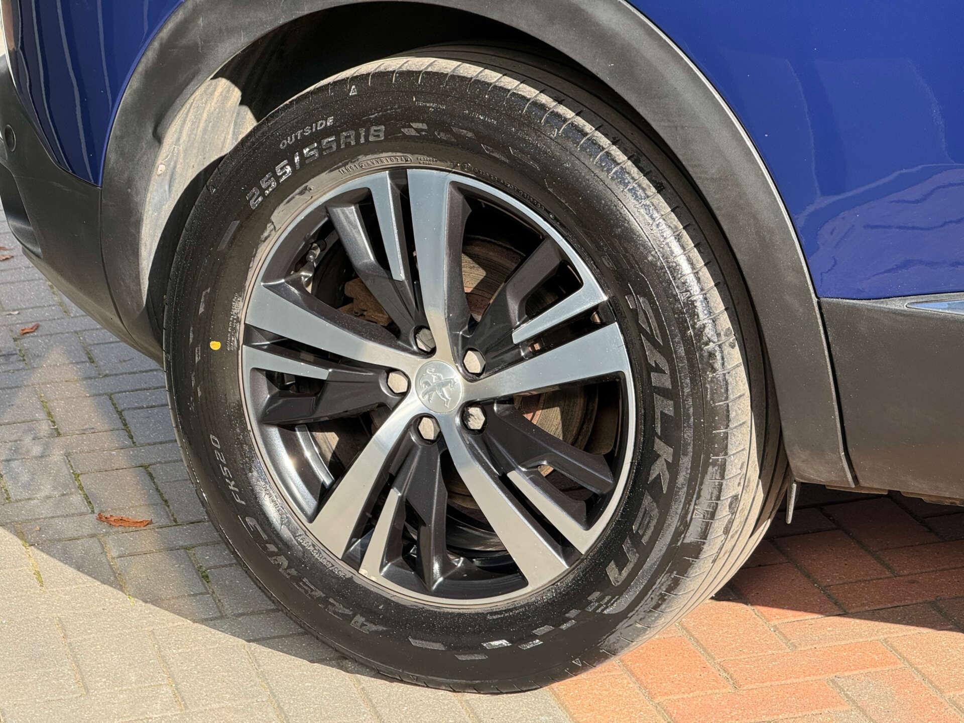Peugeot 3008 view 15