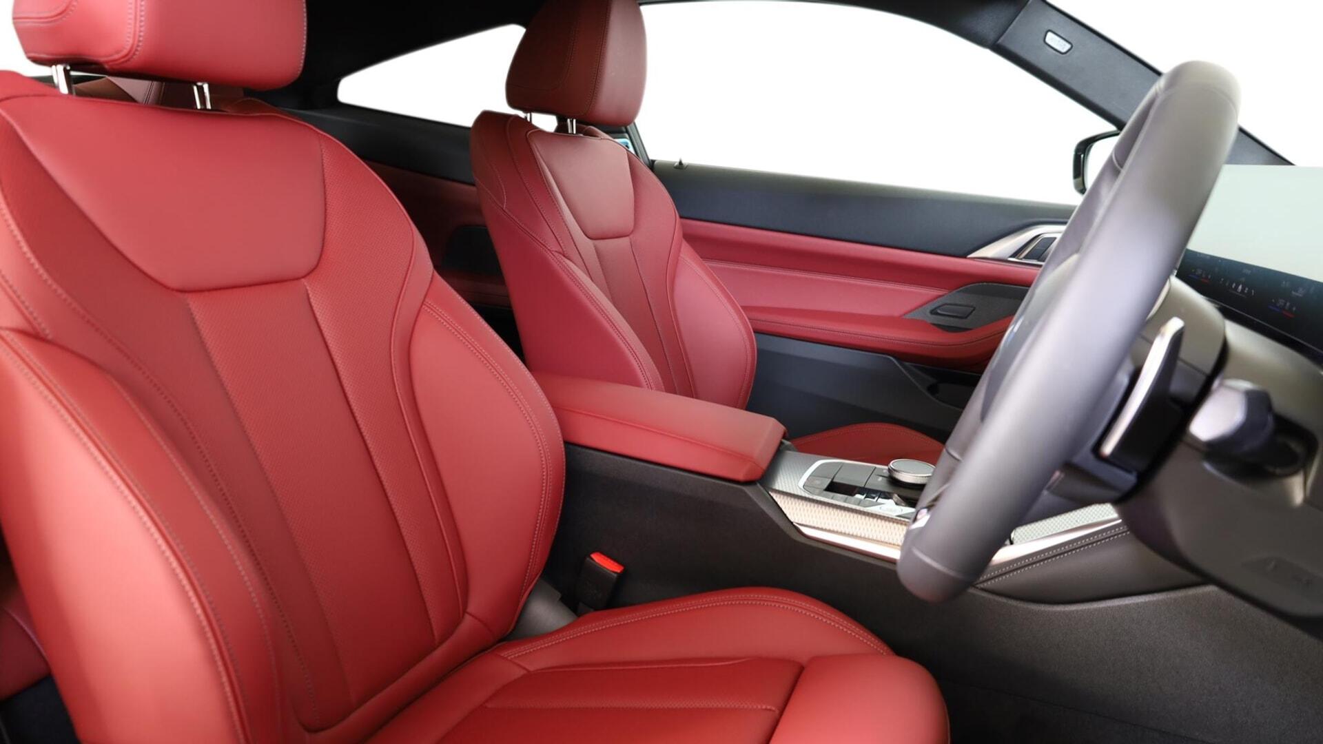 BMW 4 Series view 11