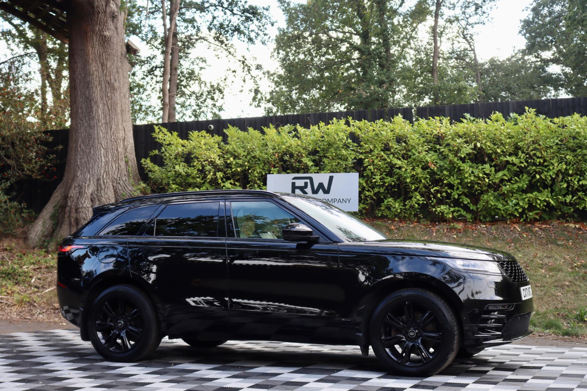 Land Rover Range Rover Velar view 23