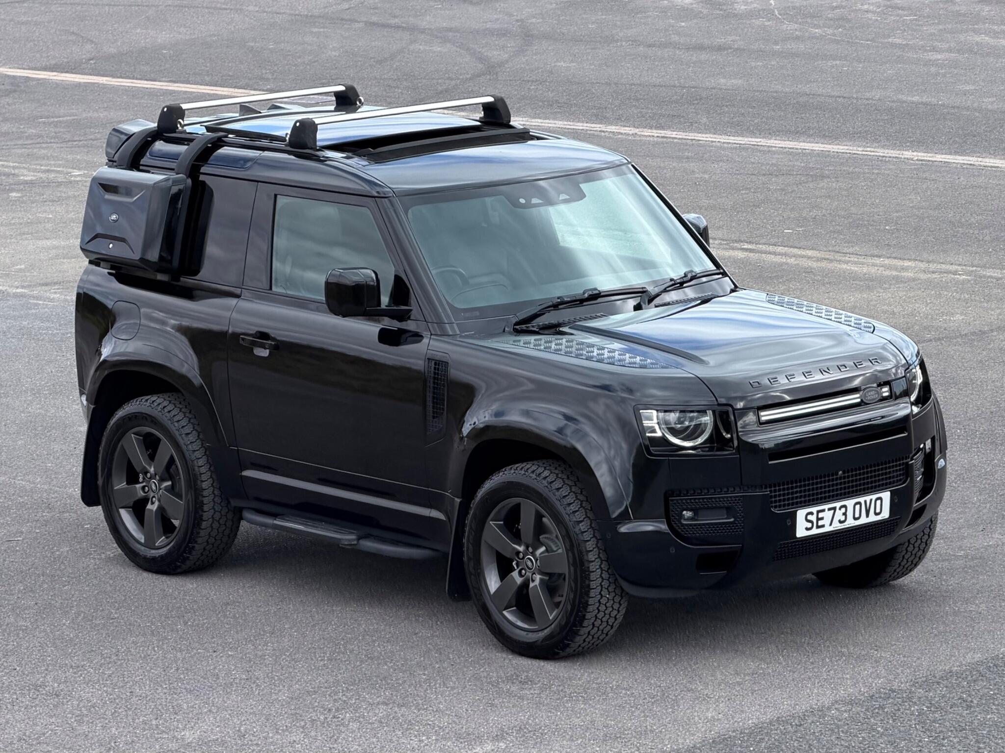 Land Rover Defender view 51