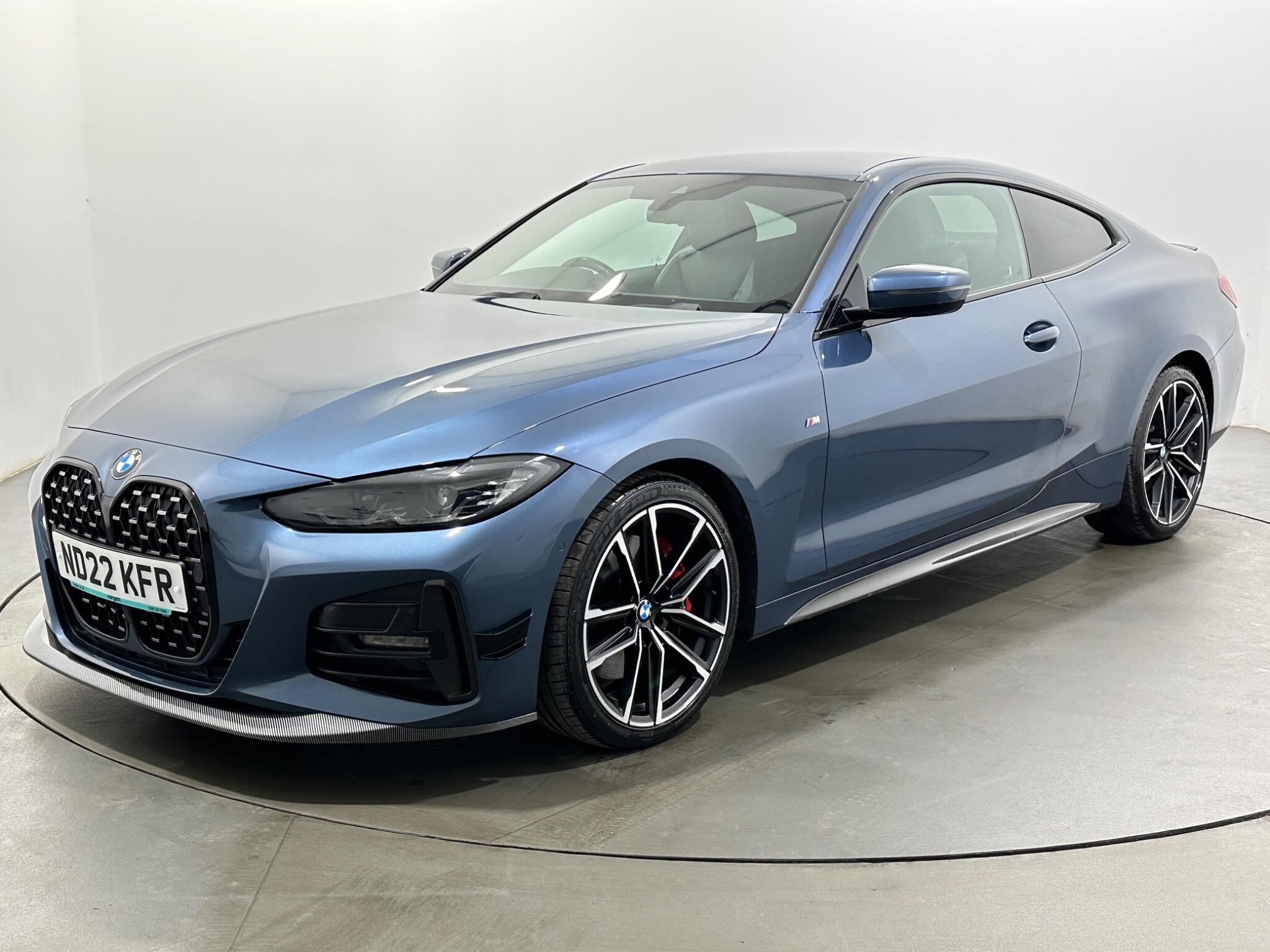 BMW 4 Series view 4