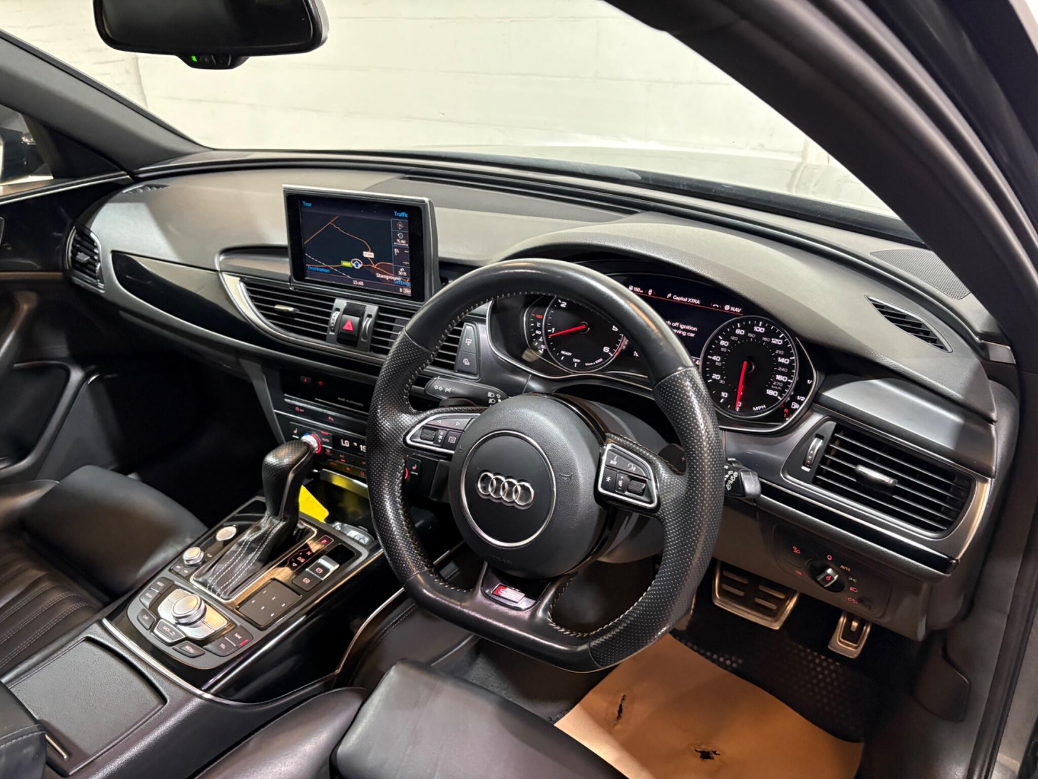 Audi A6 view 30