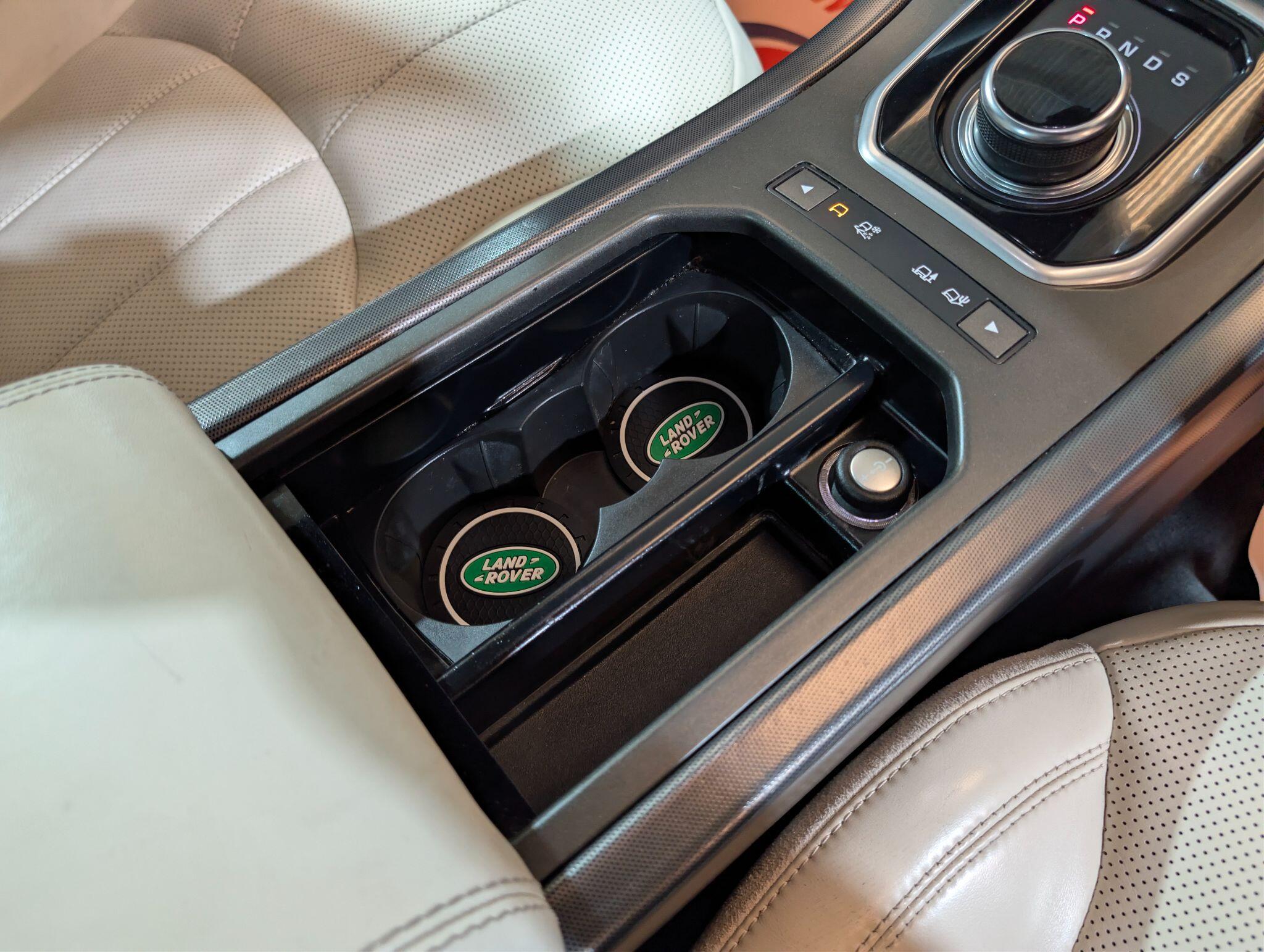 Land Rover Range Rover Evoque view 18