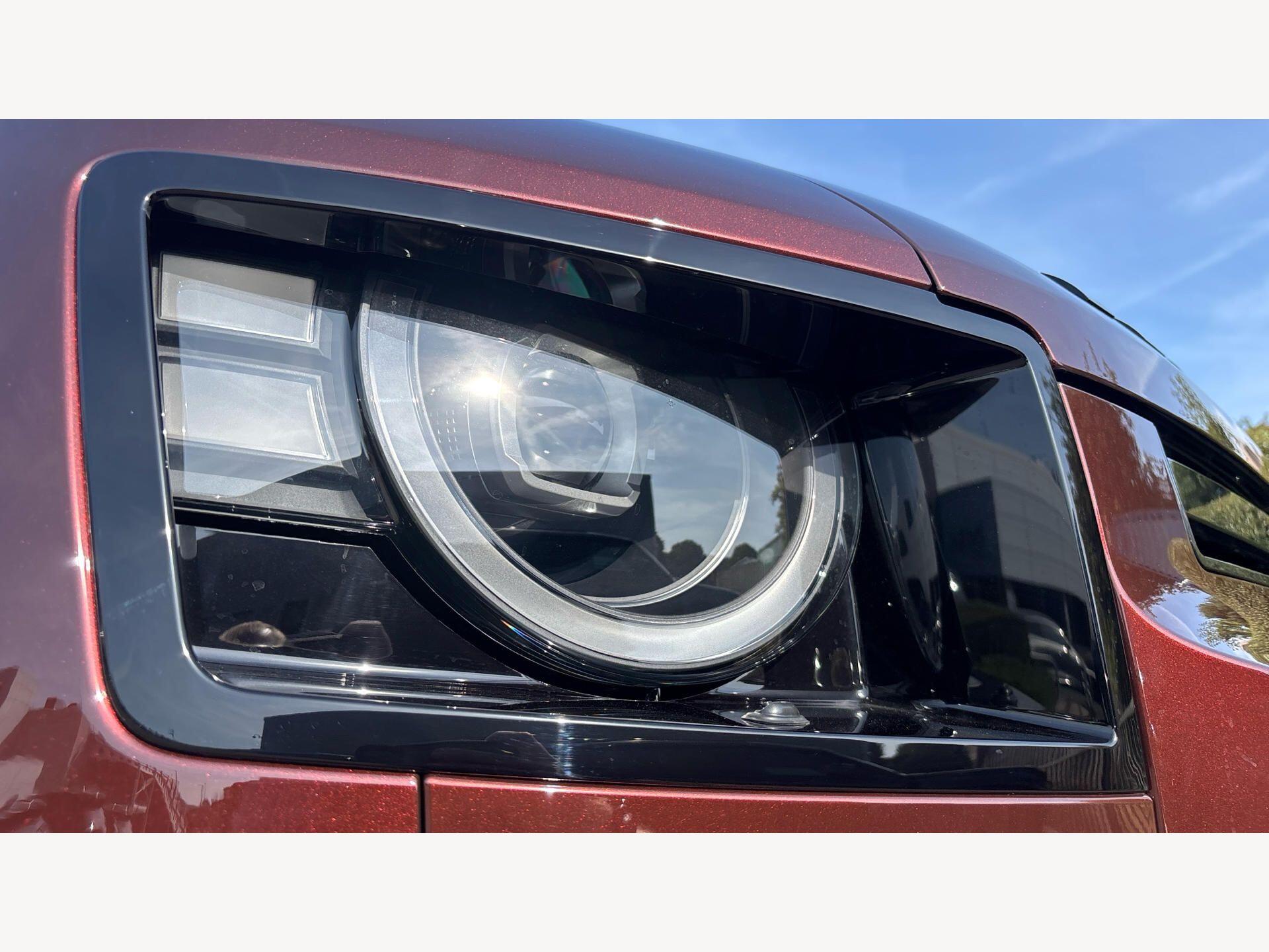 Land Rover Defender view 21