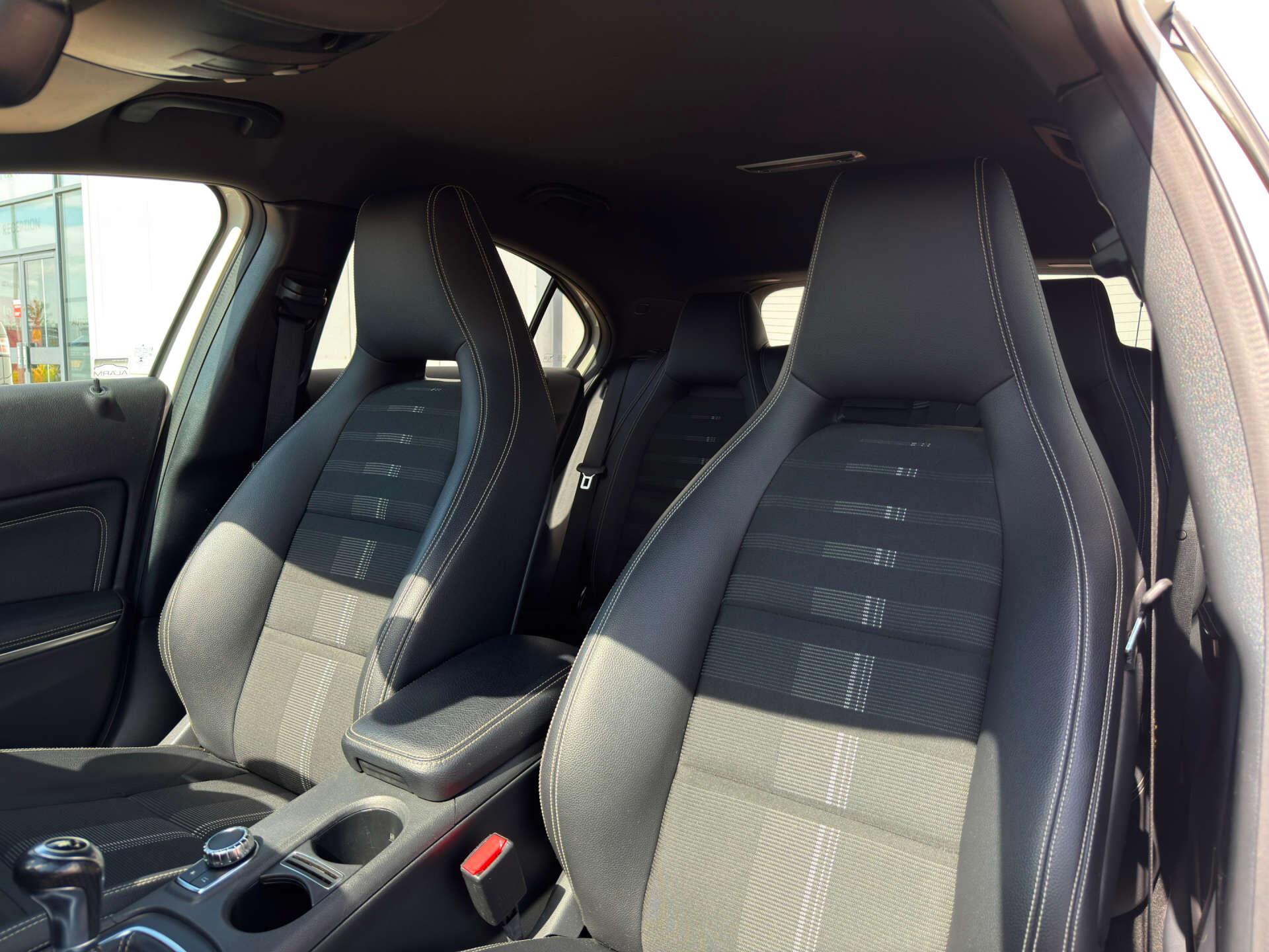 Mercedes-Benz A Class view 48