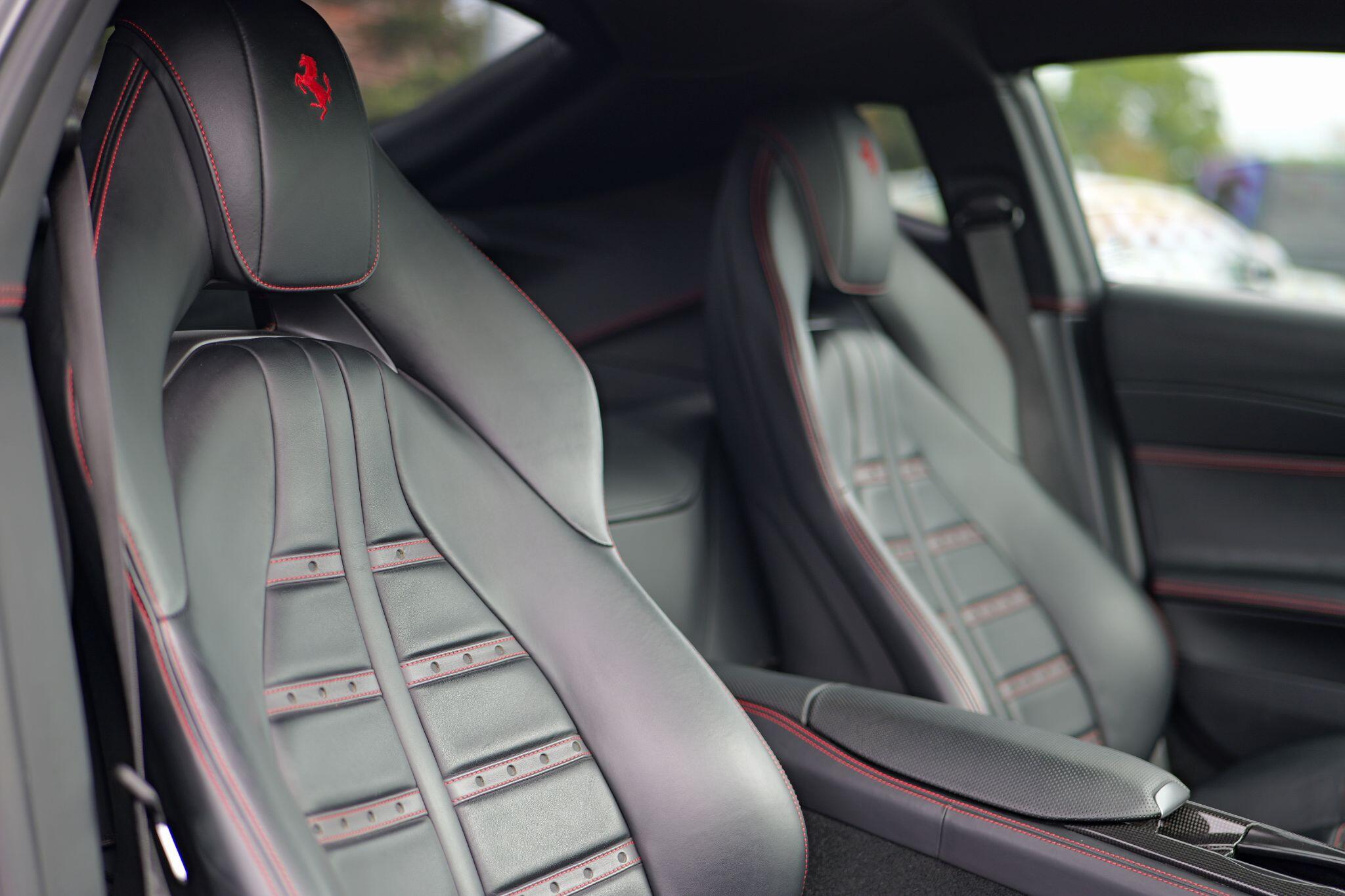 Ferrari 812 view 25