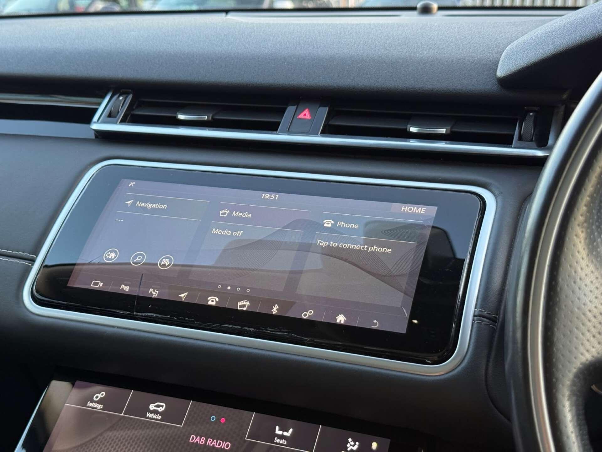 Land Rover Range Rover Velar view 63
