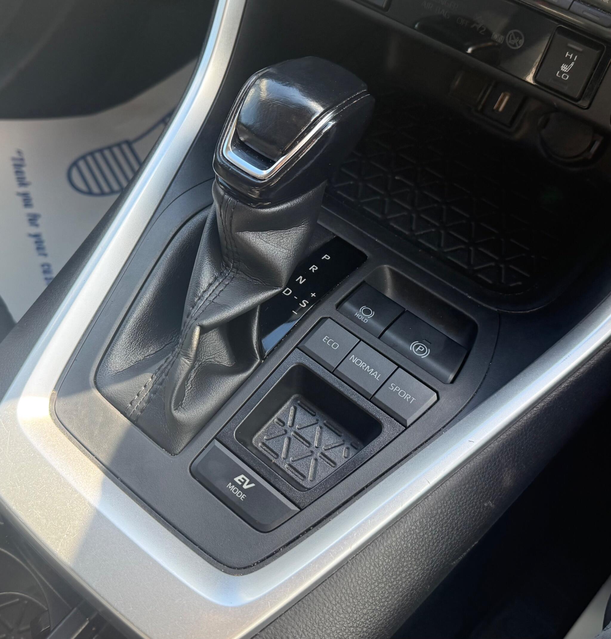 Toyota Rav4 view 21
