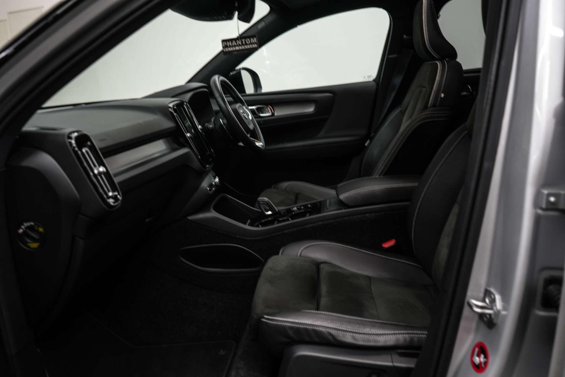 Volvo XC40 view 24