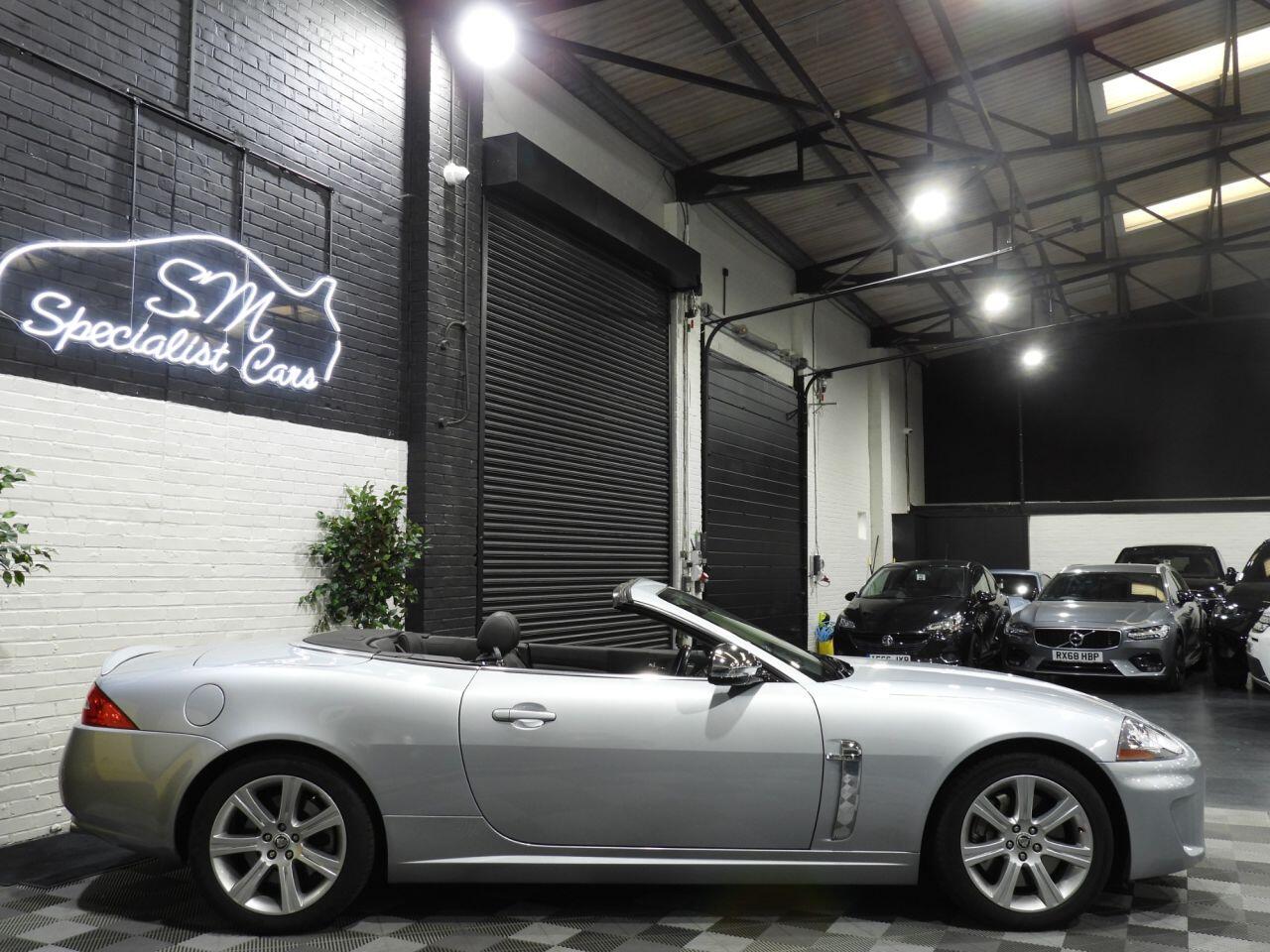 Jaguar XK view 15