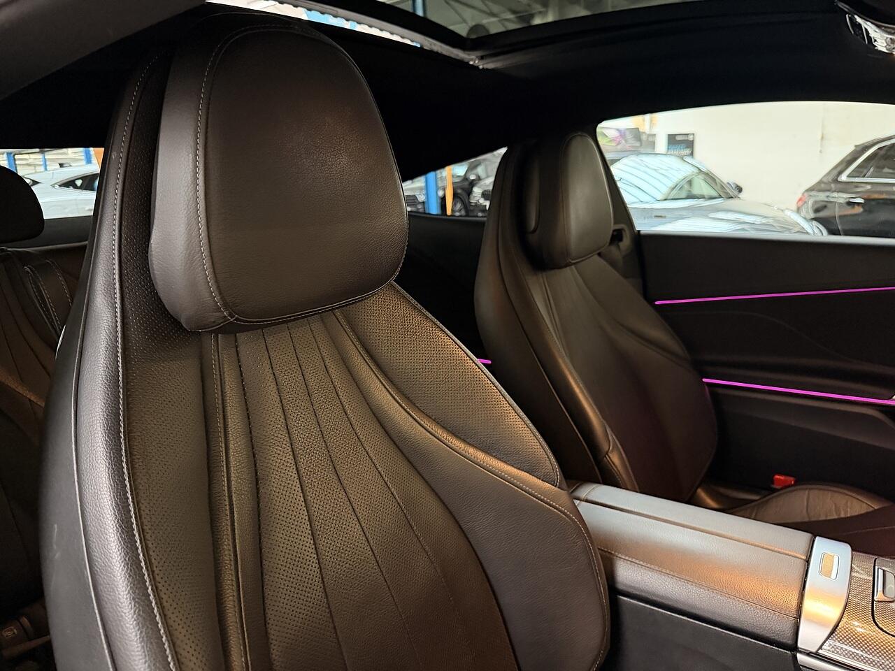 Mercedes-Benz Cle view 19