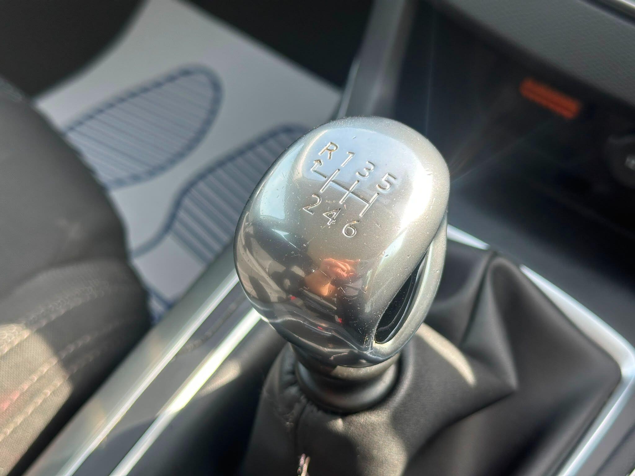 Peugeot 308 view 19
