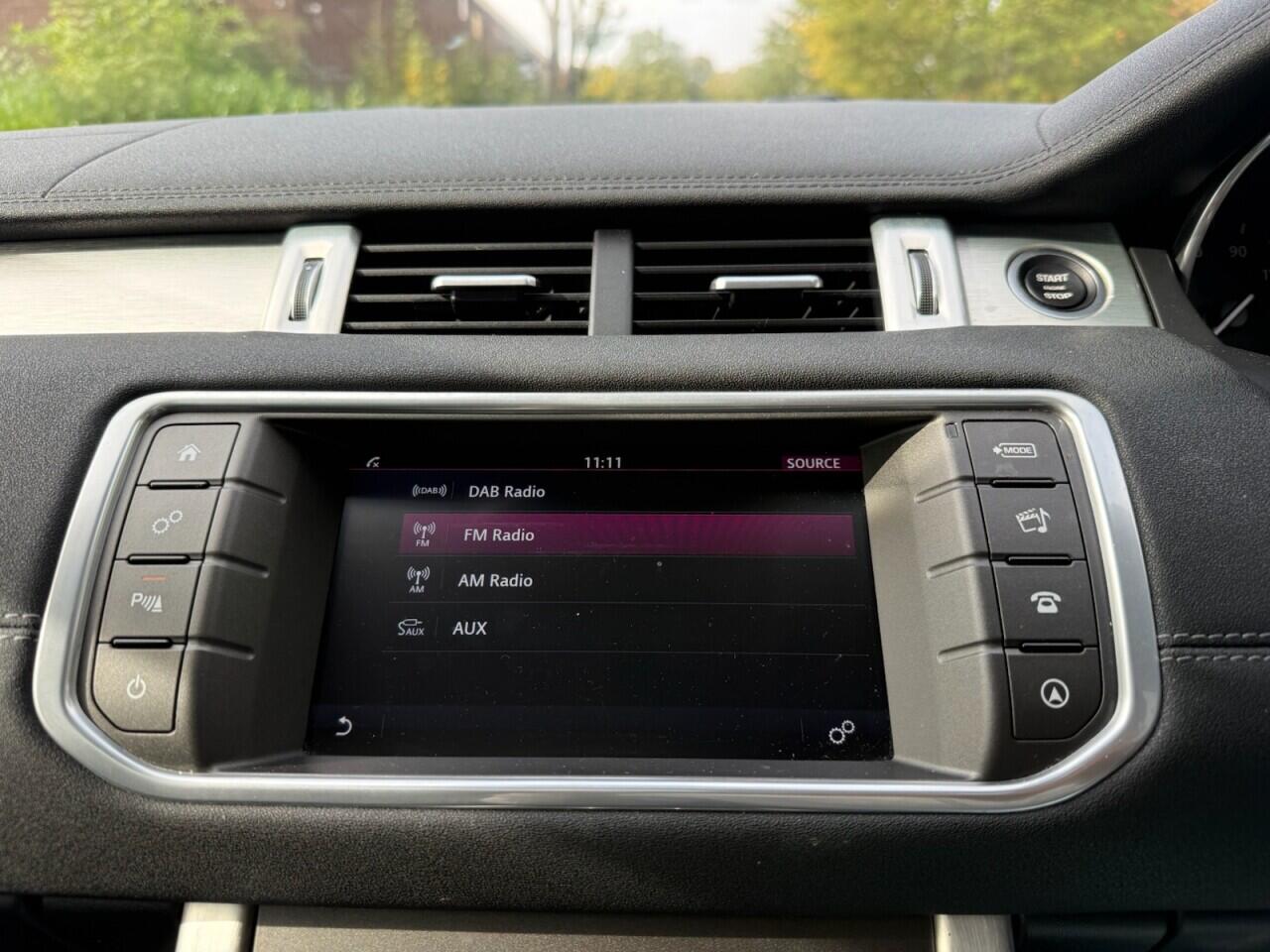 Land Rover Range Rover Evoque view 27