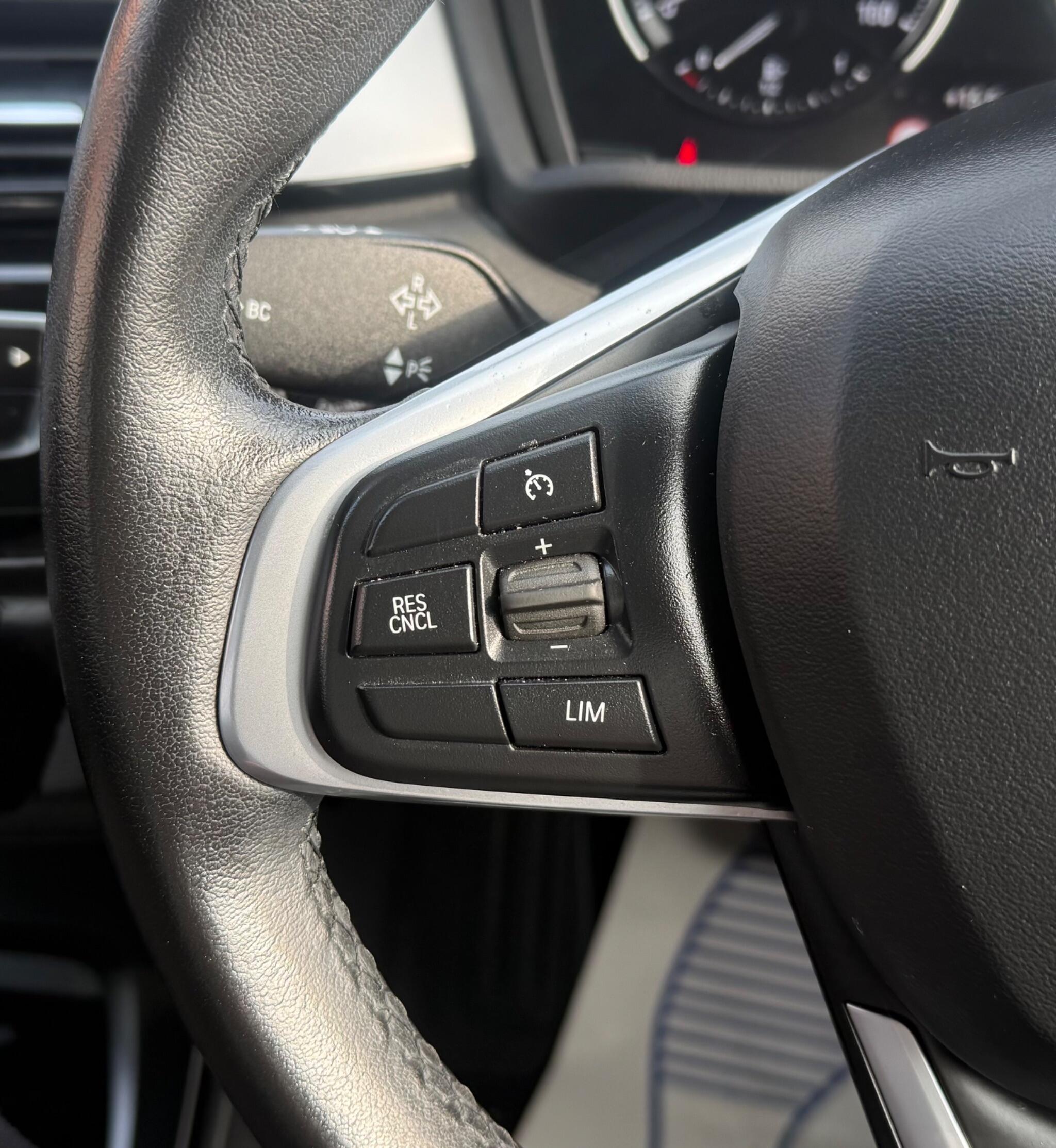 BMW X1 view 15