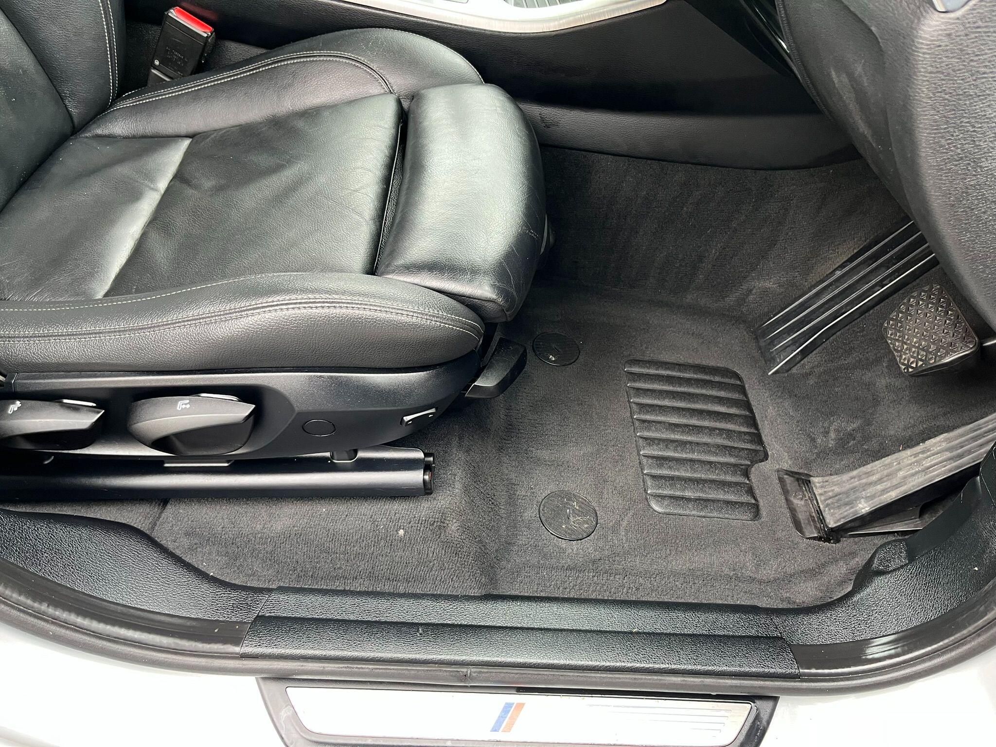 BMW X4 view 22