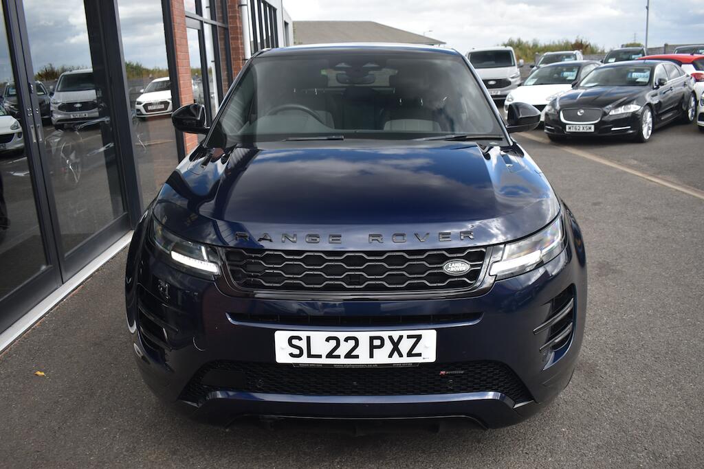 Land Rover Range Rover Evoque view 3