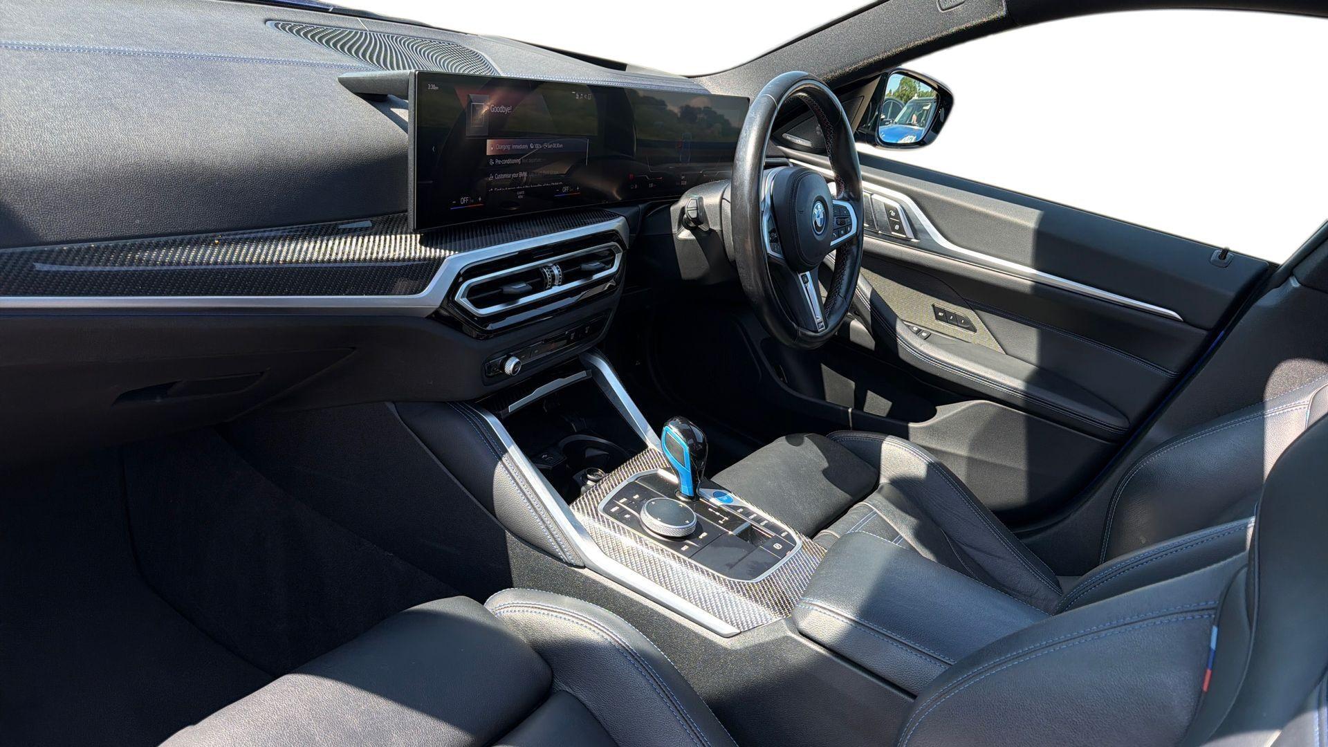 BMW I4 view 7