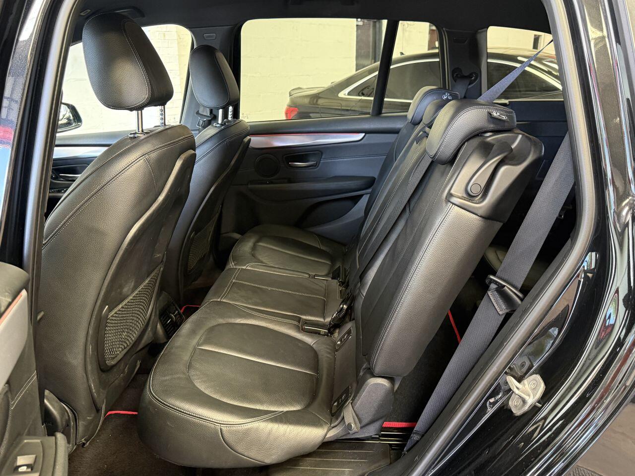 BMW 2 Series Gran Tourer view 60