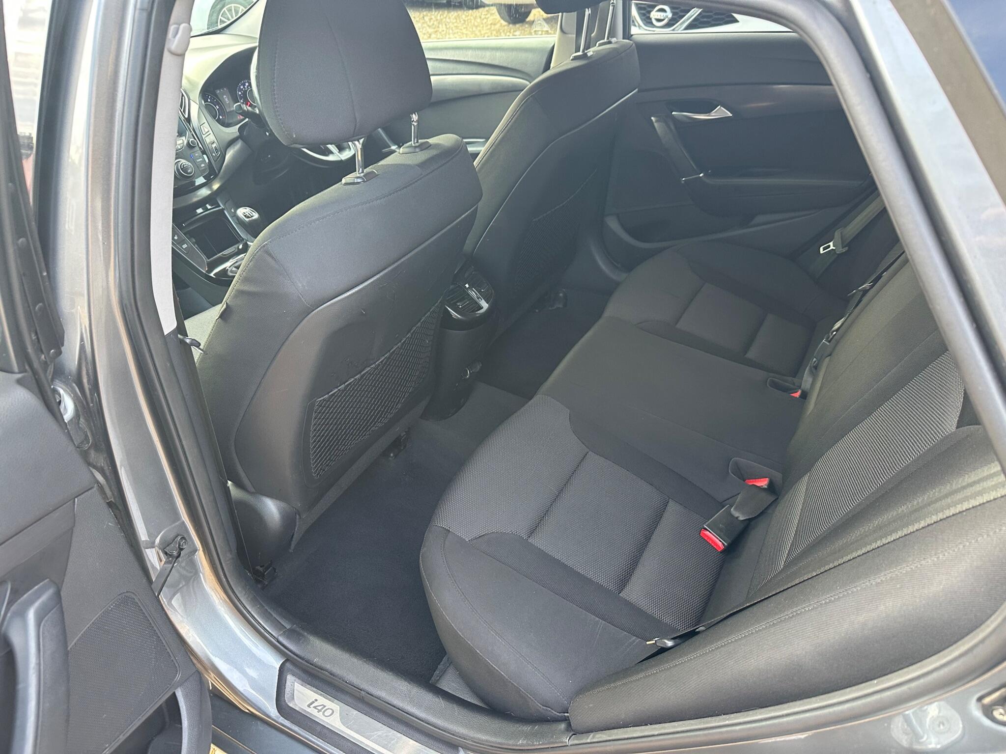 Hyundai I40 view 27