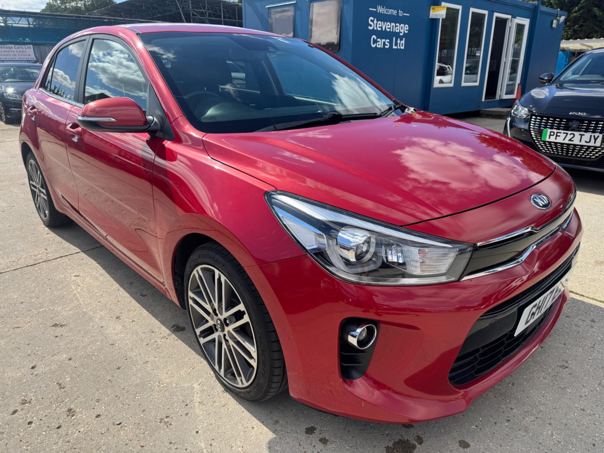 Kia Rio view 4
