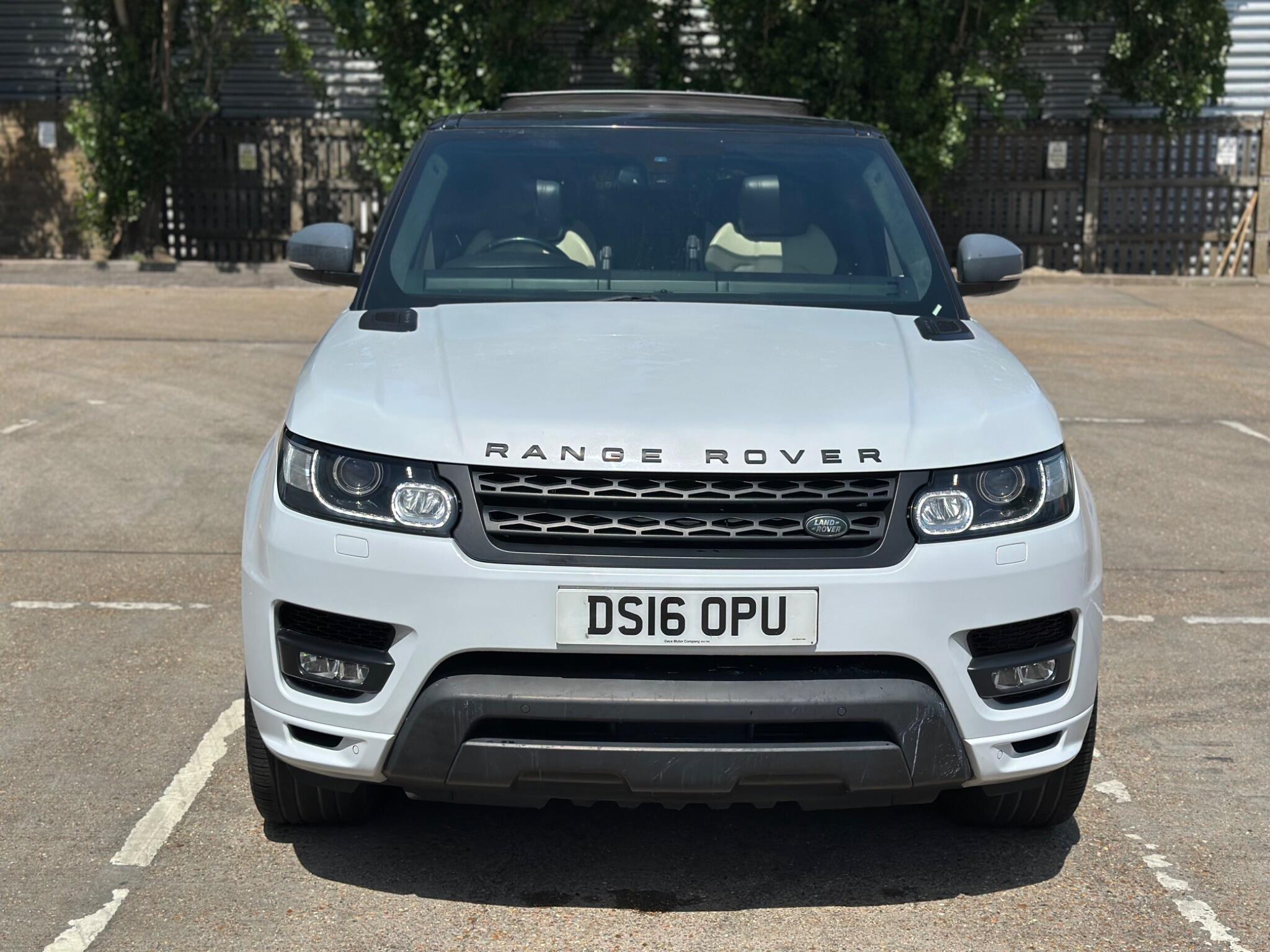 Land Rover Range Rover Sport view 5