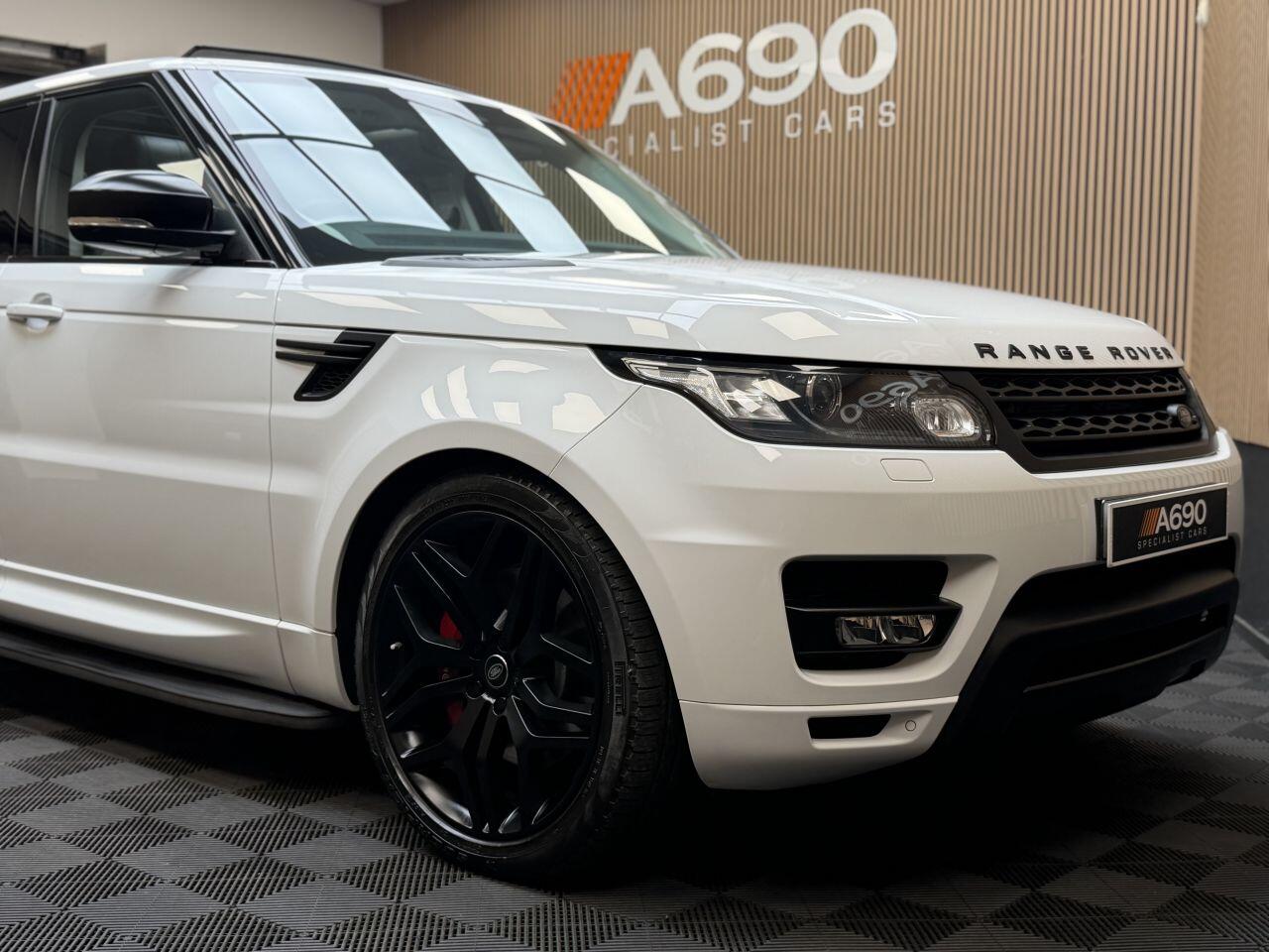 Land Rover Range Rover Sport view 11