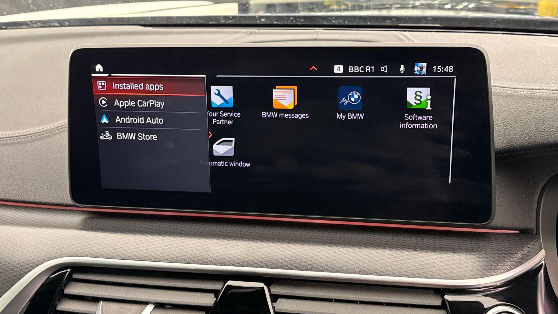 BMW 5 Series view 28