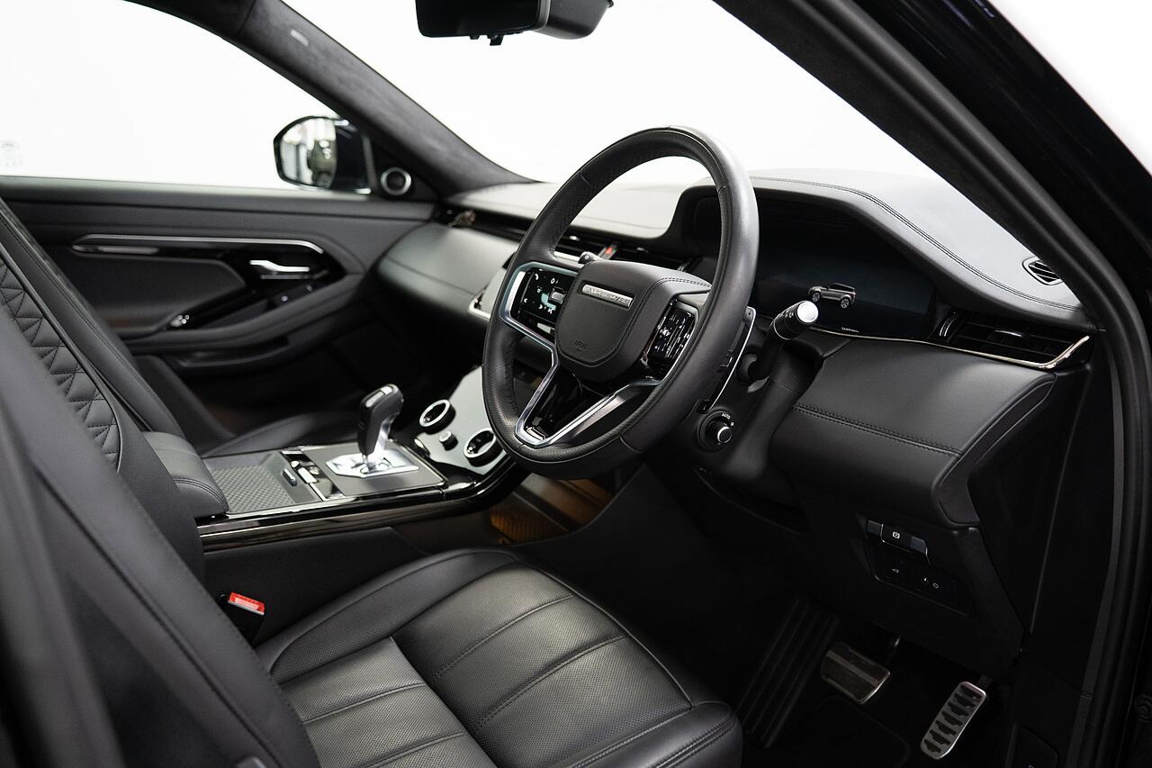 Land Rover Range Rover Evoque view 5